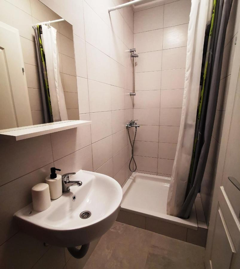 Vila Julija - Apartment & Rooms Otocac Luaran gambar
